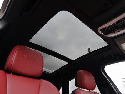 2023 Porsche MACAN photo 20