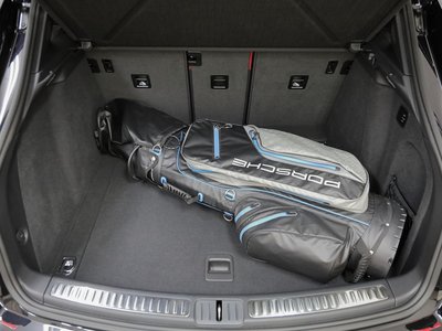 2023 Porsche MACAN photo 49