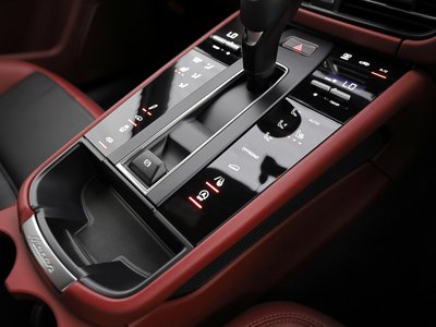 2023 Porsche MACAN photo 35