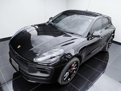 2023 Porsche MACAN photo 14