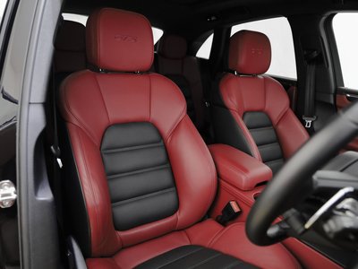 2023 Porsche MACAN photo 36