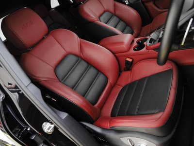 2023 Porsche MACAN photo 37