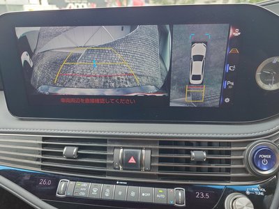 2021 Lexus LS thumbnail 21