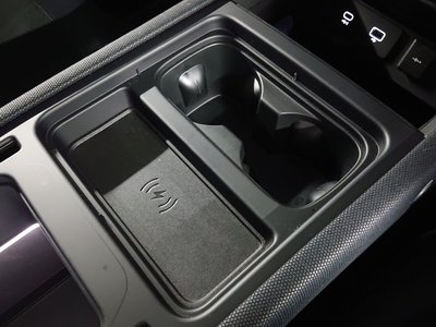 صورة 26 لـ 2024 LAND Rover DEFENDER