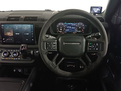 صورة 18 لـ 2024 LAND Rover DEFENDER