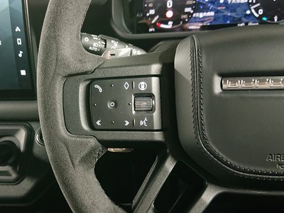 صورة 19 لـ 2024 LAND Rover DEFENDER