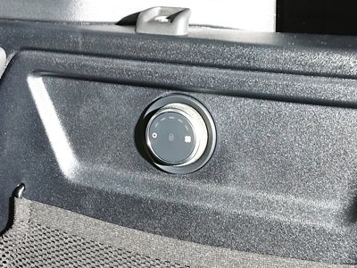 صورة 39 لـ 2024 LAND Rover DEFENDER