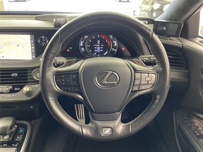 2018 Lexus LS photo 15