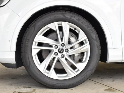 2025 AUDI Q7 — миниатюра 10