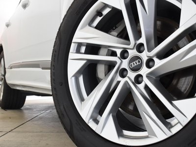 2025 AUDI Q7 — миниатюра 9