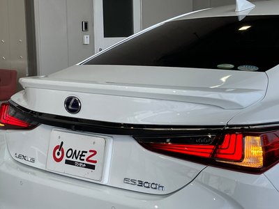 2020 Lexus ES — фото 35