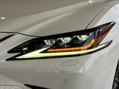 2020 Lexus ES — фото 40