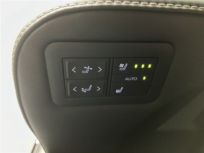 صورة 24 لـ 2023 Toyota ALPHARD
