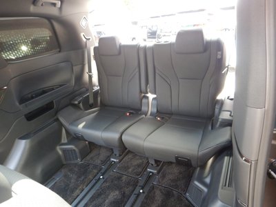 2025 Toyota ALPHARD — фото 41