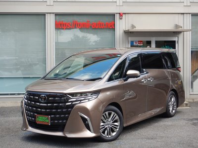 2025 Toyota ALPHARD — фото 1
