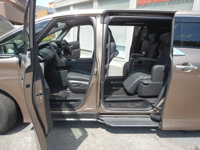 2025 Toyota ALPHARD — фото 35