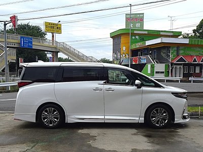 2024 Toyota ALPHARD 照片 4