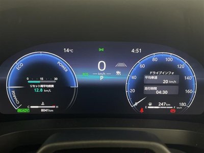 2025 Toyota ALPHARD — фото 23