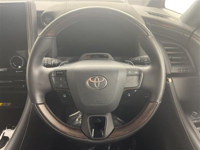 2025 Toyota ALPHARD — фото 24