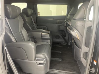 2025 Toyota ALPHARD — фото 33