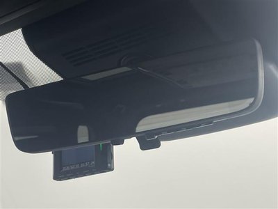 2025 Toyota ALPHARD — фото 13