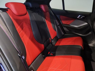 2025 BMW 1 SERIES thumbnail 33