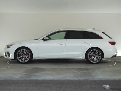 2024 AUDI S4 AVANT photo 9
