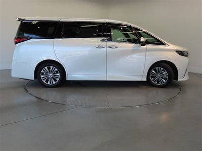 2023 Toyota ALPHARD — фото 22