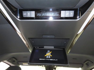 2023 Toyota ALPHARD — фото 36