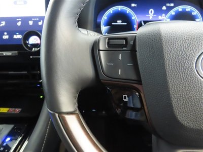 2023 Toyota ALPHARD — фото 34