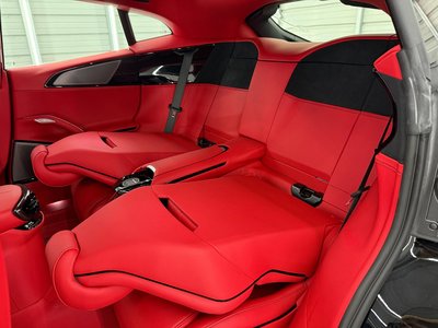2025 Ferrari PUROSANGUE — миниатюра 44