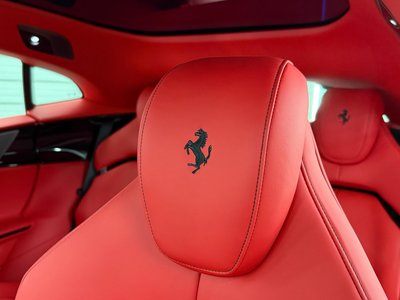2025 Ferrari PUROSANGUE — миниатюра 34