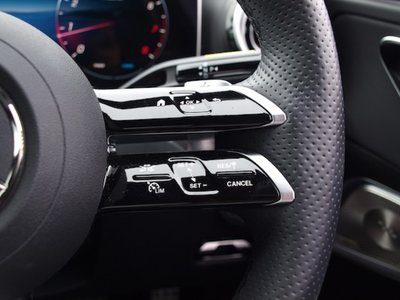 2025 Mercedes-BENZ C-CLASS thumbnail 21