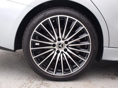 2025 Mercedes-BENZ C-CLASS thumbnail 39