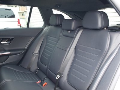 2025 Mercedes-BENZ C-CLASS photo 11