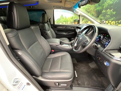صورة 9 لـ 2021 Toyota ALPHARD