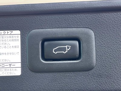 صورة 8 لـ 2021 Toyota ALPHARD