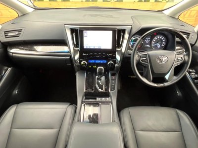 صورة 2 لـ 2021 Toyota ALPHARD