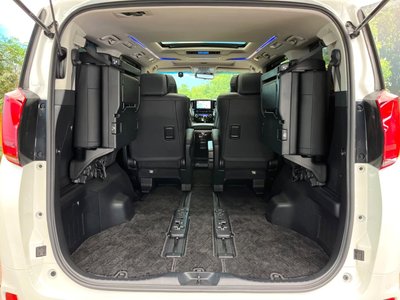صورة 12 لـ 2021 Toyota ALPHARD