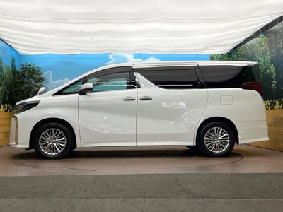 صورة 33 لـ 2021 Toyota ALPHARD