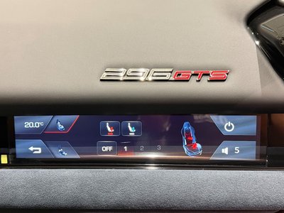 2025 Ferrari 296 GTS 照片 14