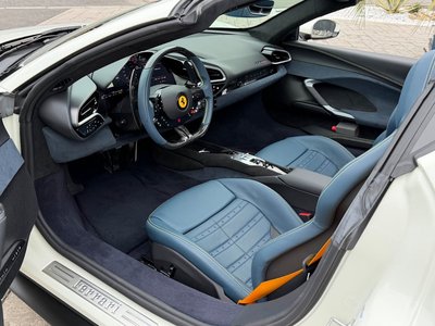 2025 Ferrari 296 GTS 照片 10
