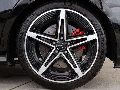 صورة مصغرة 93 لـ 2023 Mercedes-BENZ A-CLASS AMG