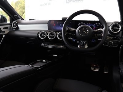 صورة مصغرة 32 لـ 2023 Mercedes-BENZ A-CLASS AMG