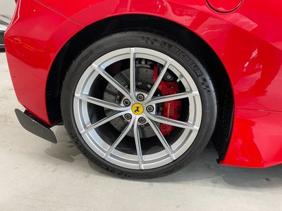 صورة 16 لـ 2019 Ferrari 488 PISTA