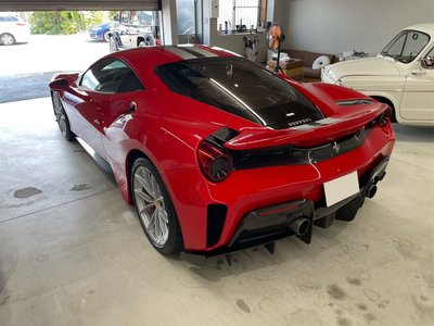 صورة 8 لـ 2019 Ferrari 488 PISTA