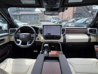 2024 Toyota TUNDRA photo 10