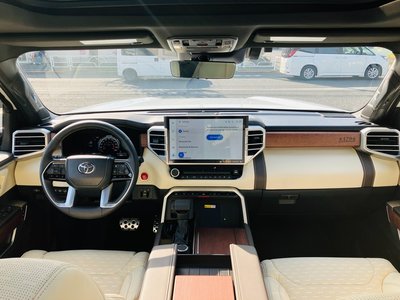 2024 Toyota TUNDRA photo 16