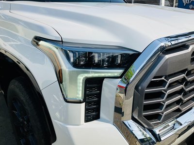 2024 Toyota TUNDRA photo 13