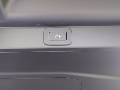 2025 LAND Rover RANGE ROVER — миниатюра 138